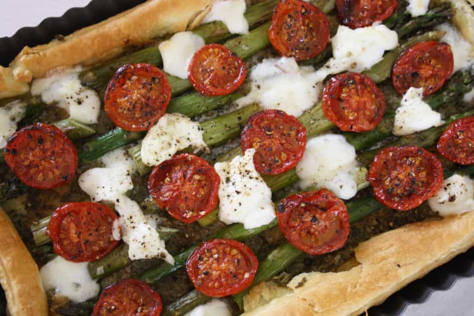 Salmon and Asparagus Puff Pastry Parcels Chez Le Rêve Français