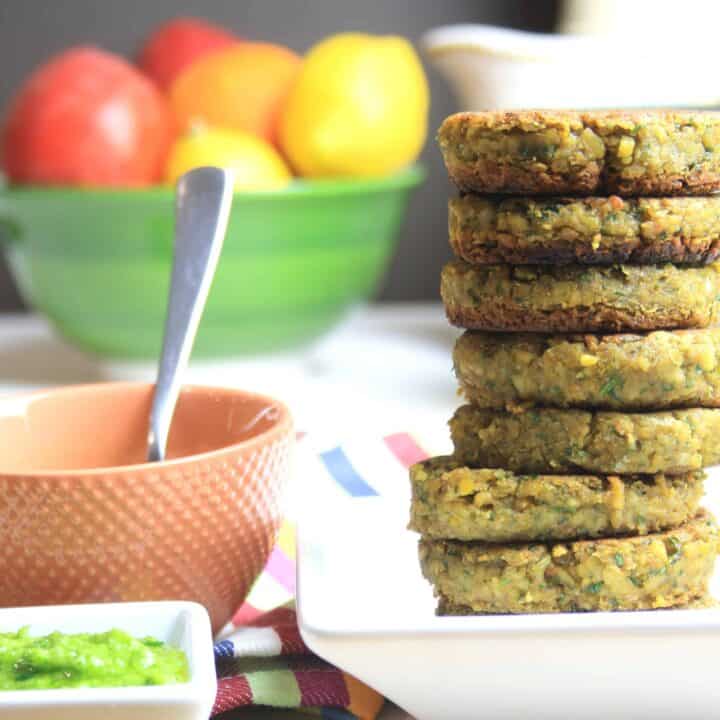 Vegan Black Bean Burgers - Chez Le Rêve Français