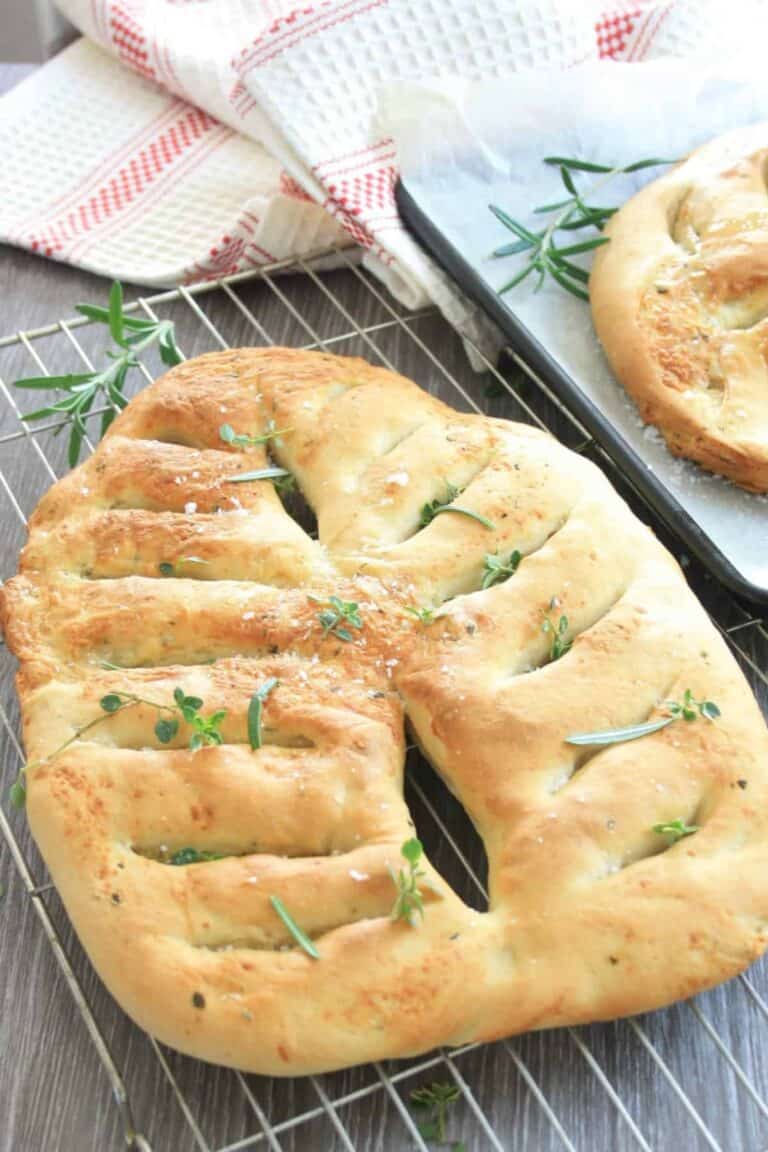 Fougasse Bread with Gruyère and Herbs | Chez Le Rêve Français
