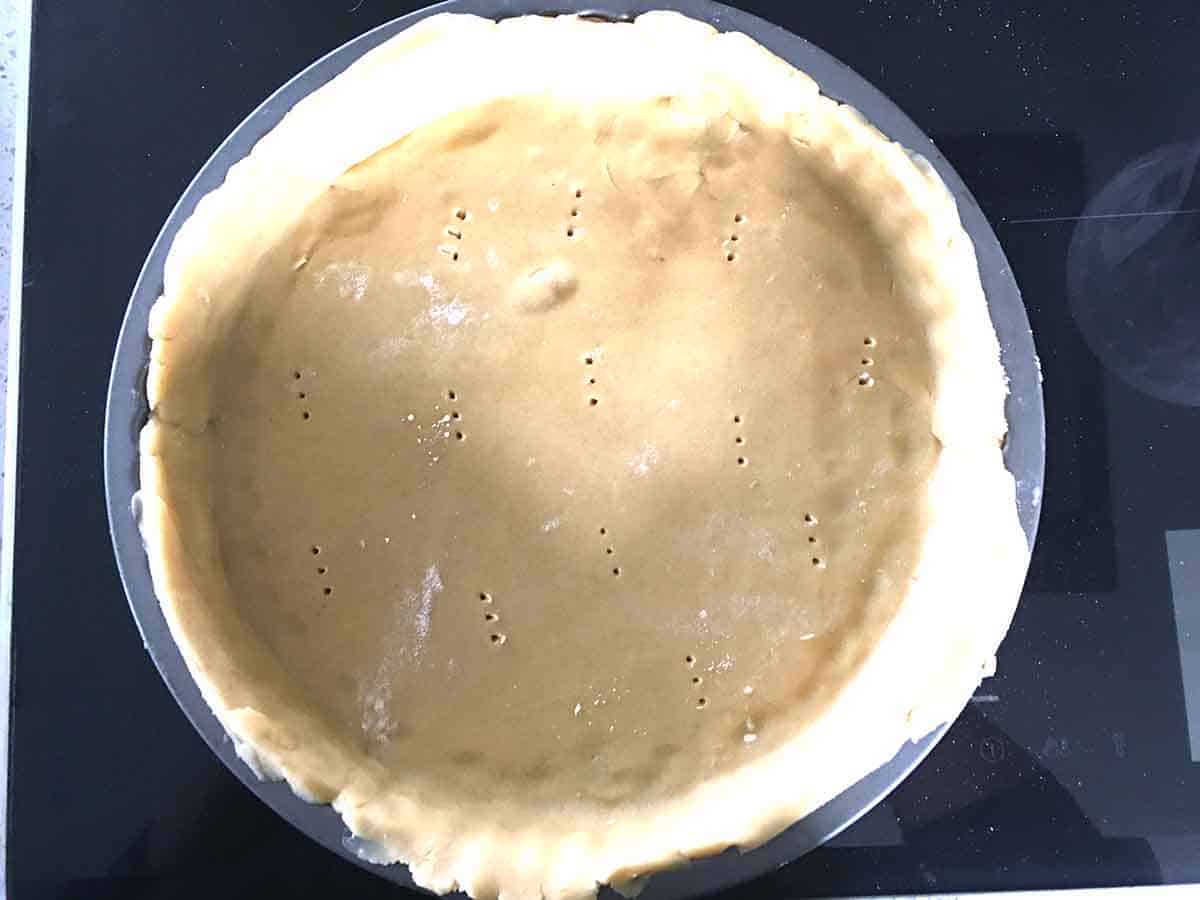 cooked pie crust ready to bake.