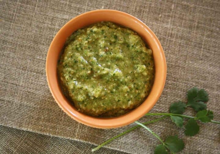 Hummus with Coriander Pesto Chez Le Rêve Français