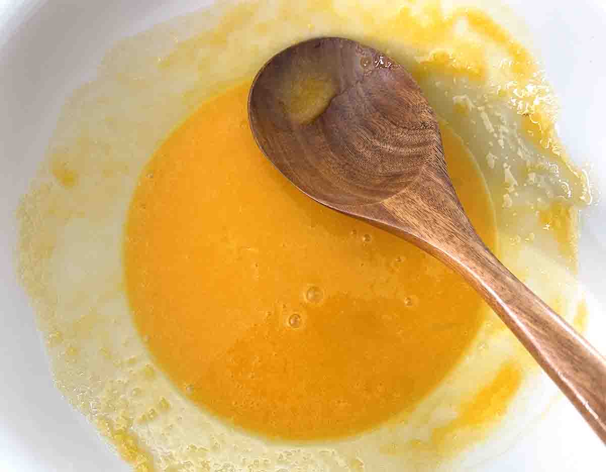 whisked egg and sugar in a bowl.