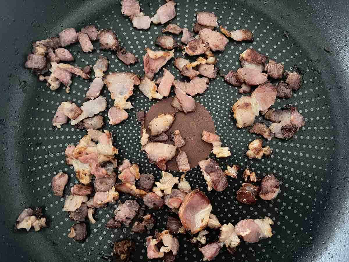 cooked bacon in the pan.