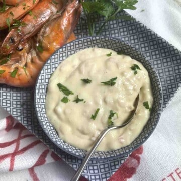 garlic butter sauce for seafood.