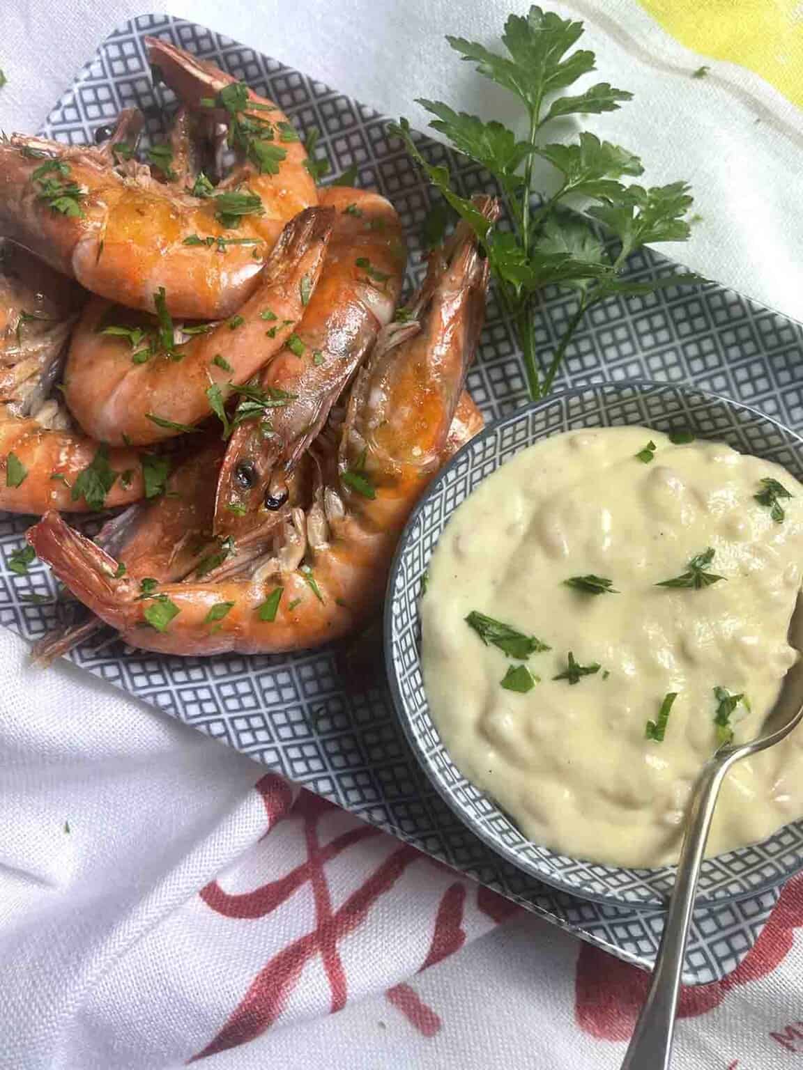 Garlic Butter Sauce for Seafood Chez Le Rêve Français