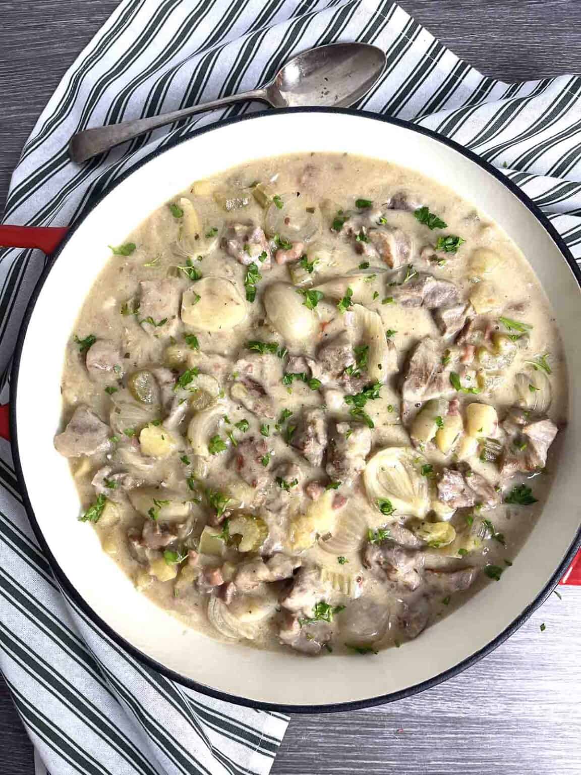 Slow Cooker Pork Normandy - Chez Le Rêve Français