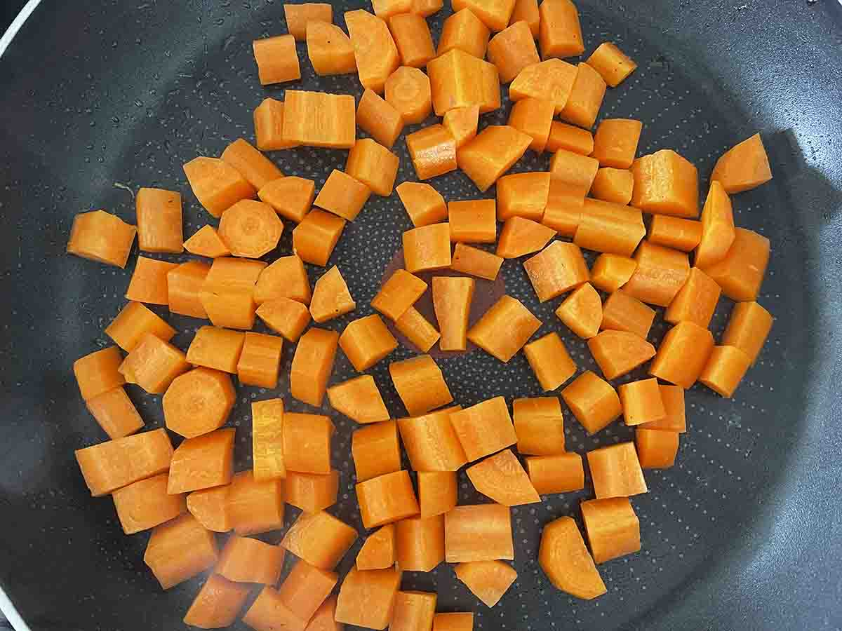 carrots in a pan.