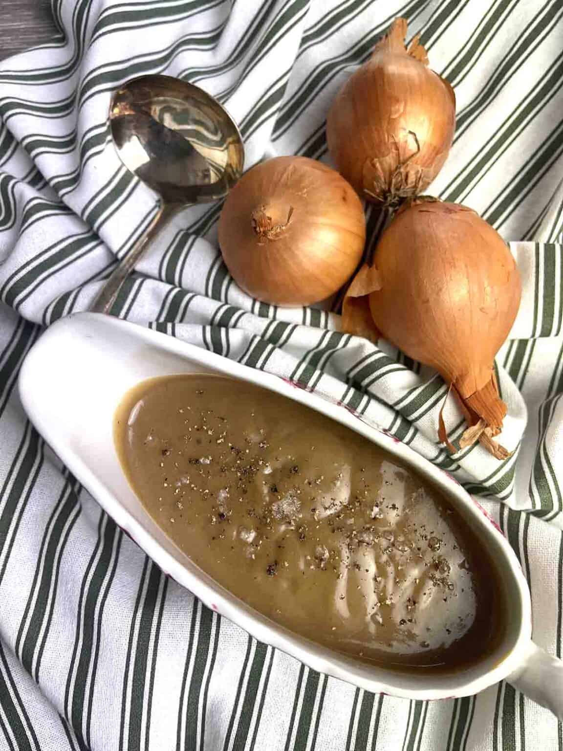 Sauce Robert - Chez Le Rêve Français
